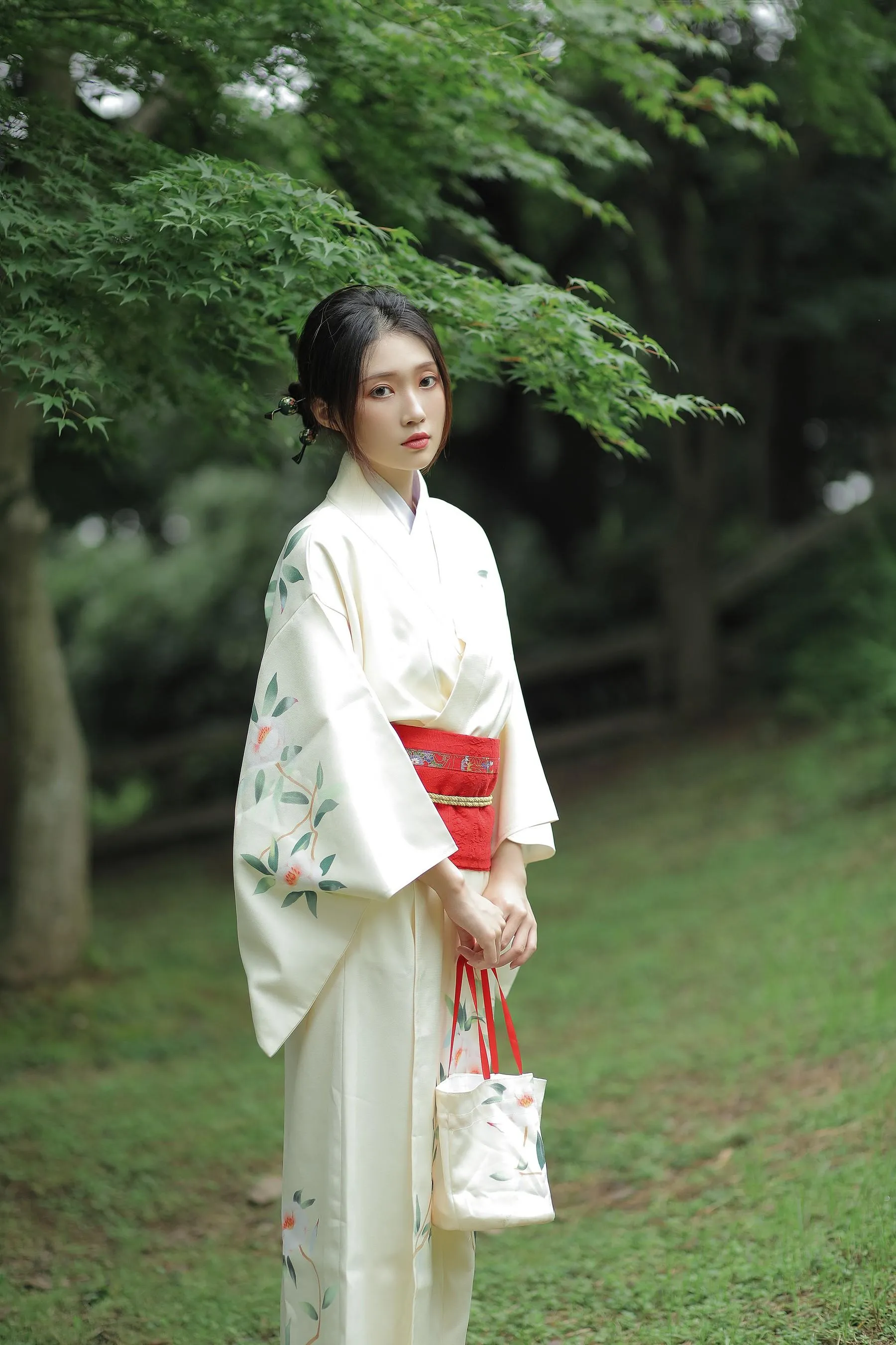 [YITUYU艺图语]2022.01.08 四月桃林 柳柳 [35P]插图7
